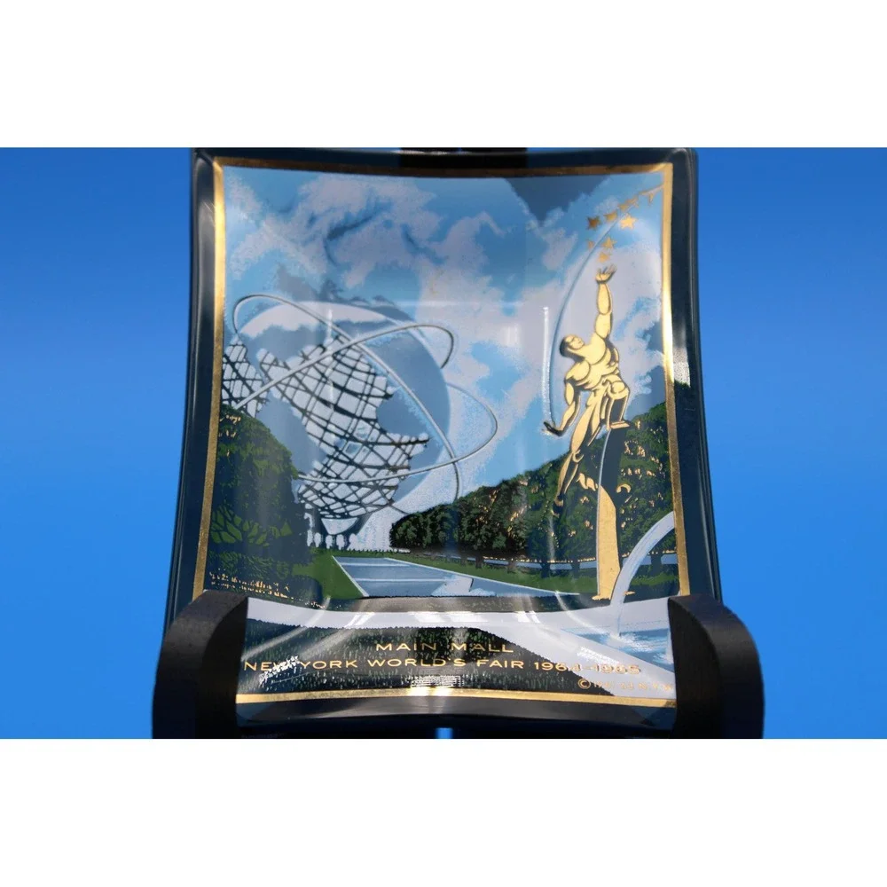 1964-1965 World's Fair Ashtray: Vintage Souvenir Trinket Tray